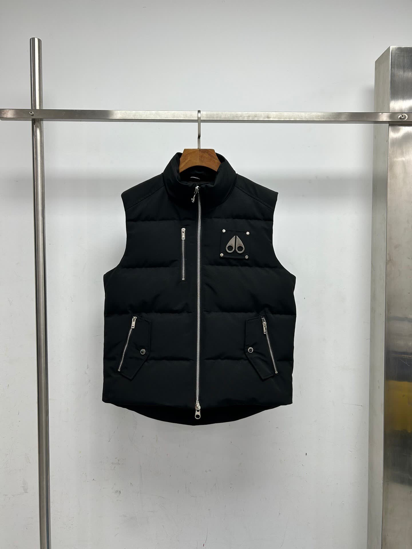 Moose Knuckles Down Vest Moose Knuckles Down Vest